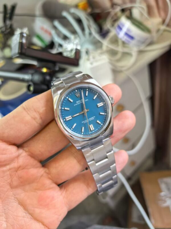 Rolex Replica Oyster Perpetual 36mm 126000 med blue dial