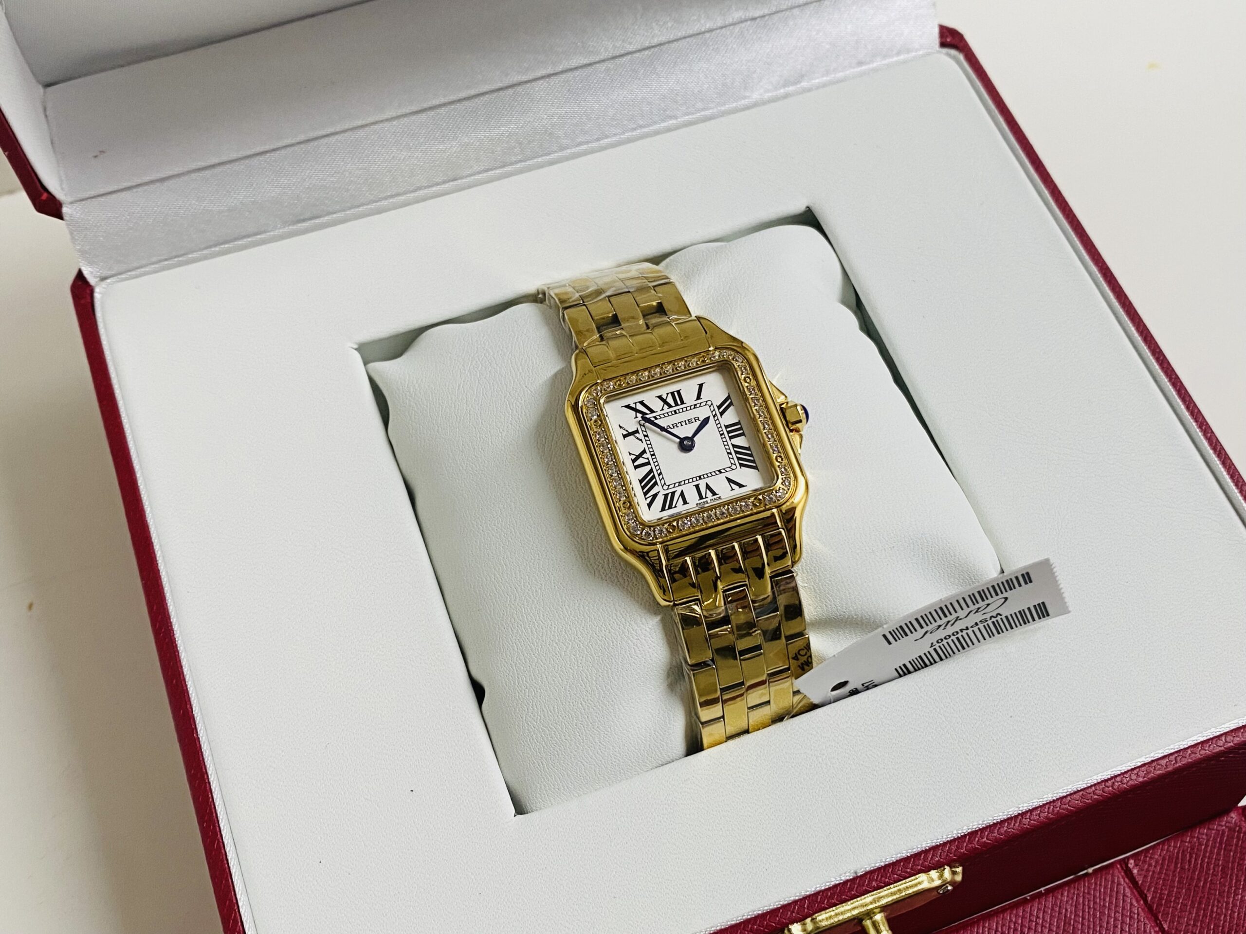 Cartier replica Panthere Yellow Gold diamond bezel rbr - immagine 2