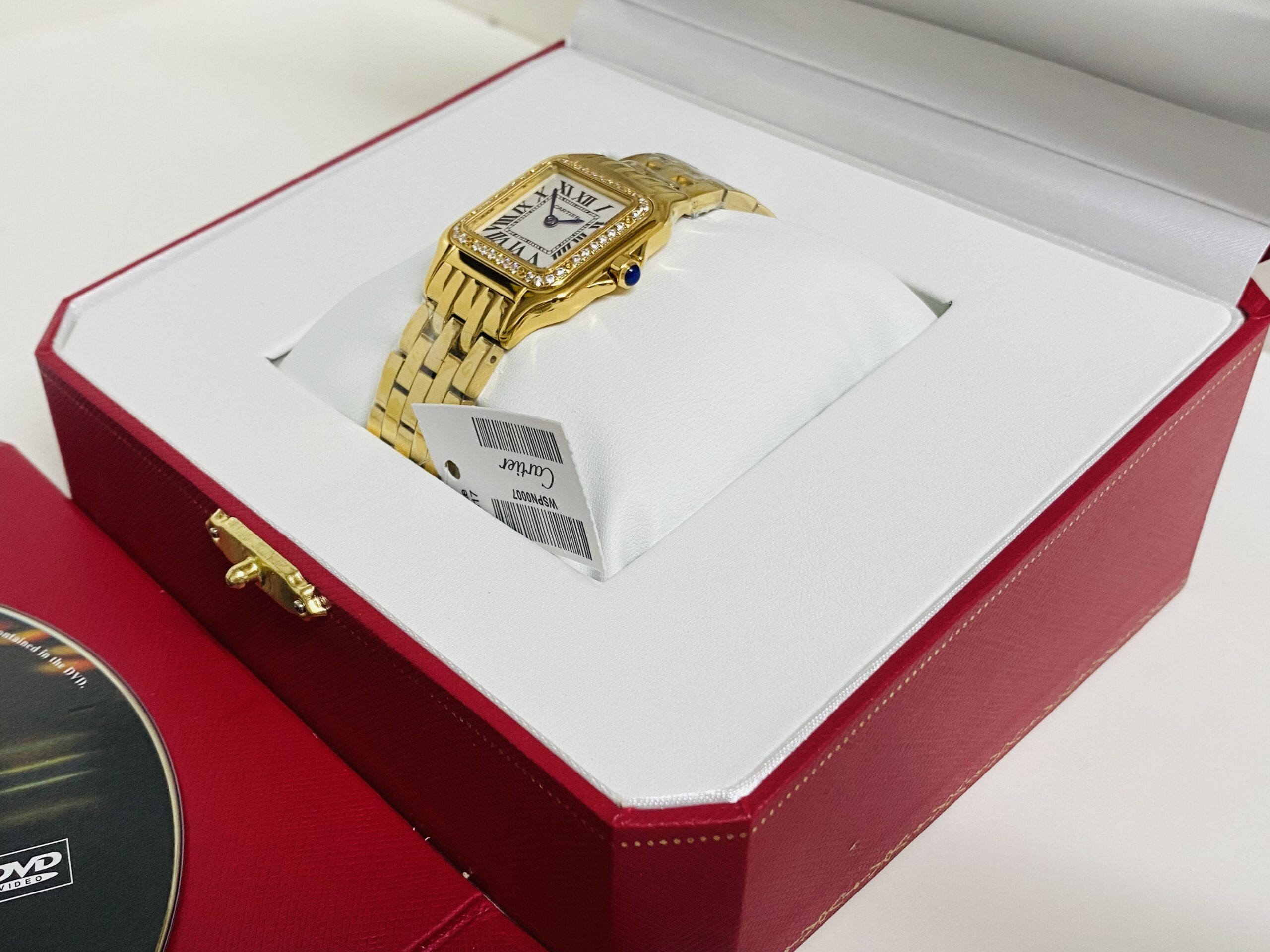 Cartier replica Panthere Yellow Gold diamond bezel rbr - immagine 3
