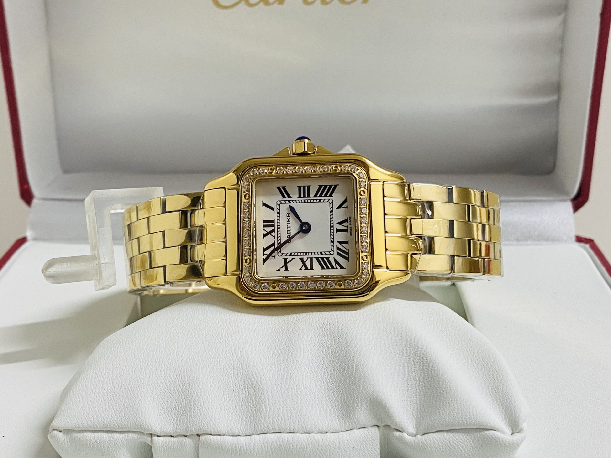 Cartier replica Panthere Yellow Gold diamond bezel rbr - immagine 5