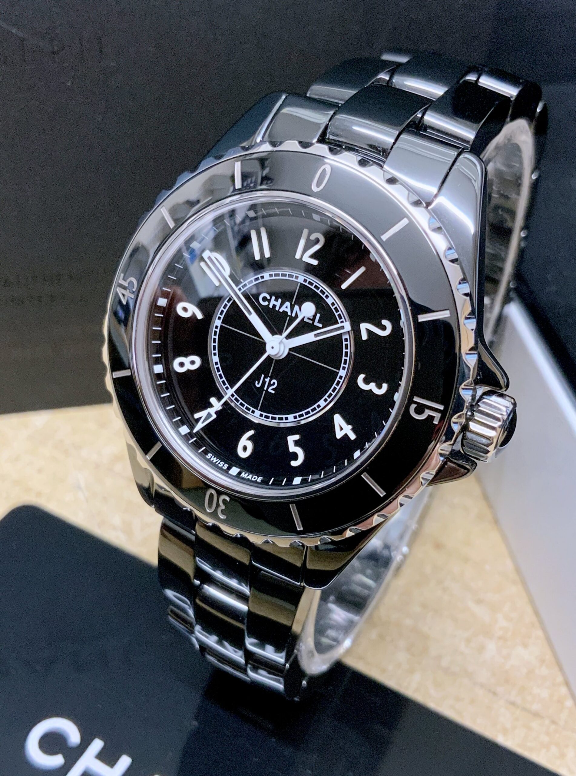 Chanel replica J12 H5695 medium size Black Ceramic - immagine 2